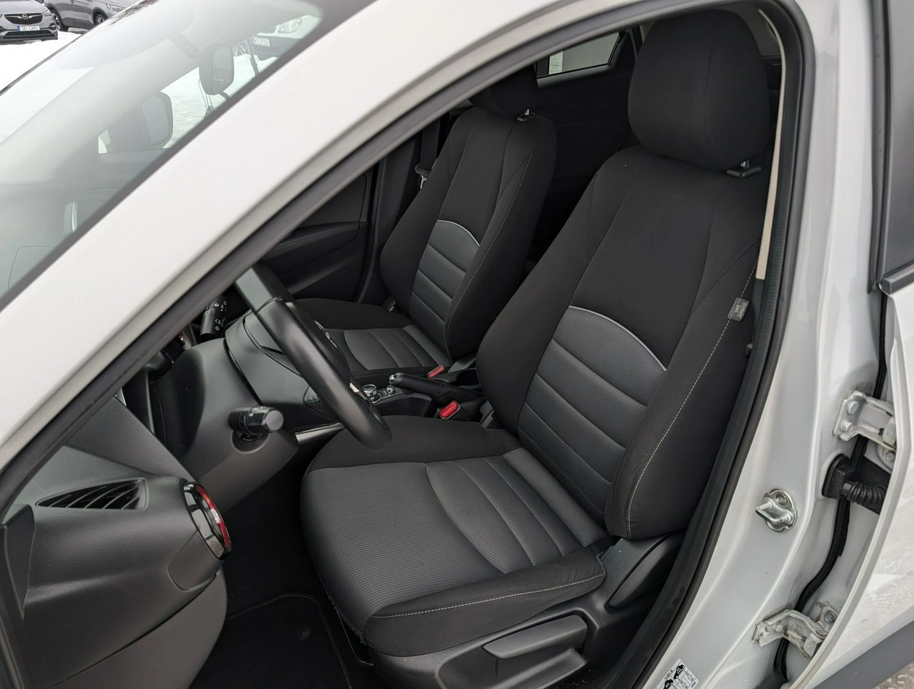 Mazda CX-3 - Zdjęcie 12