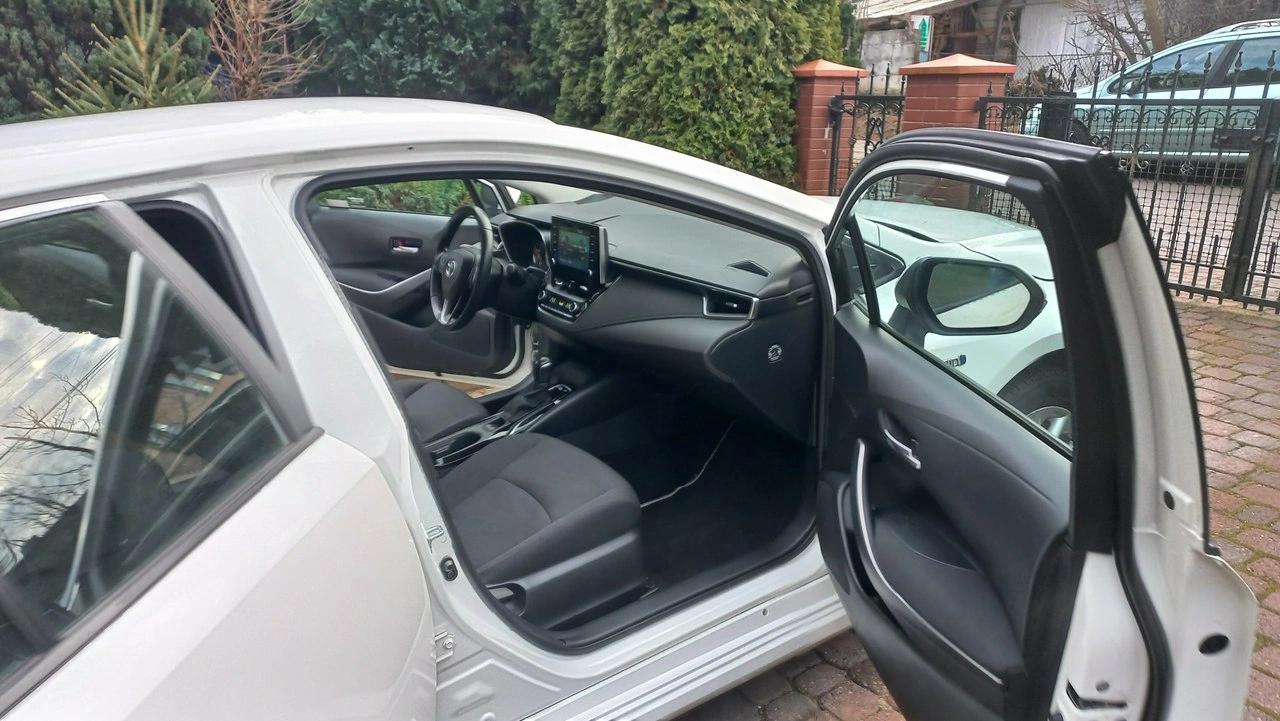 Toyota Corolla - Zdjęcie 24