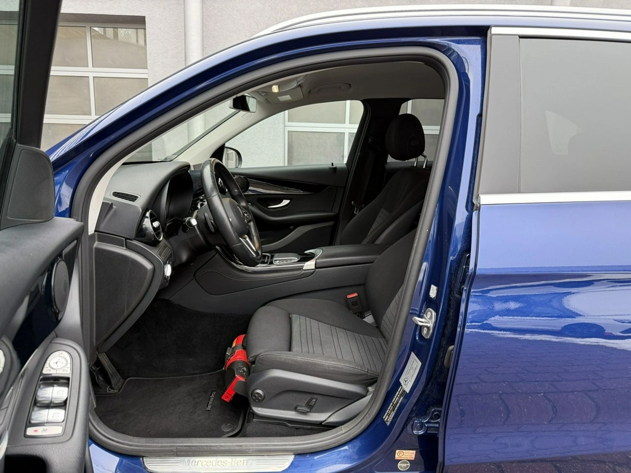 Mercedes GLC 200 - Zdjęcie 6