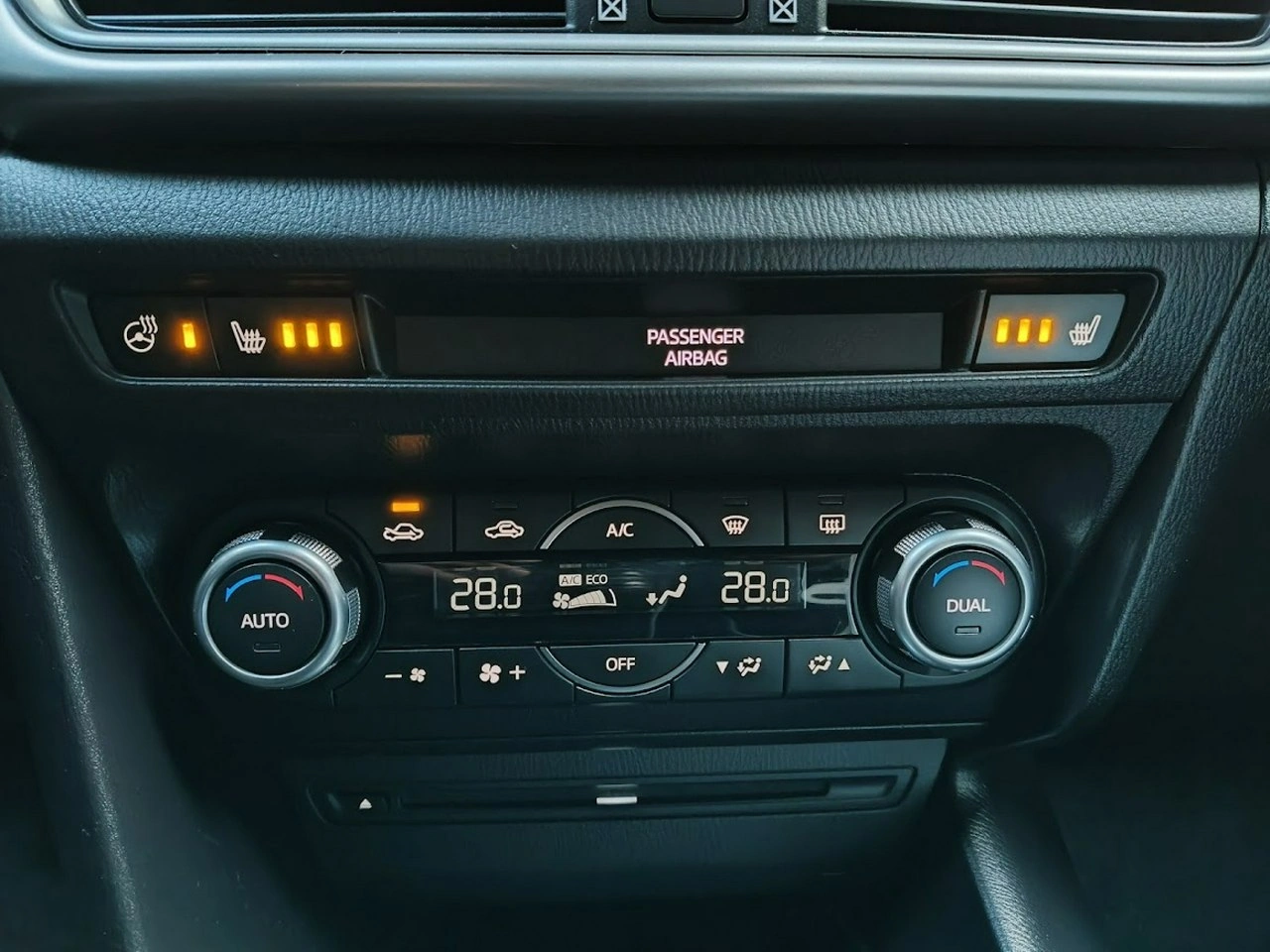 Mazda 3 - Zdjęcie 24