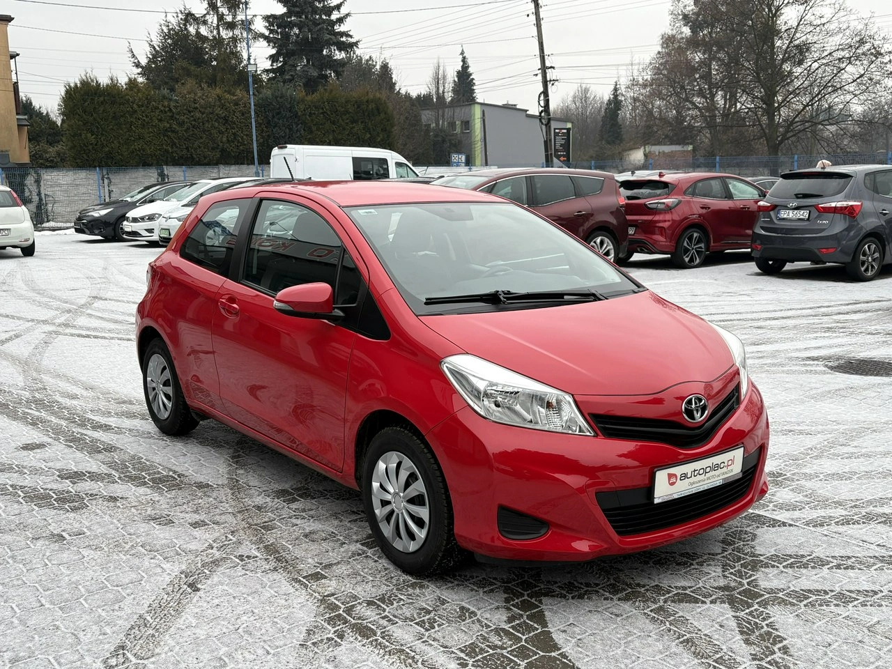 Toyota Yaris - Zdjęcie 2