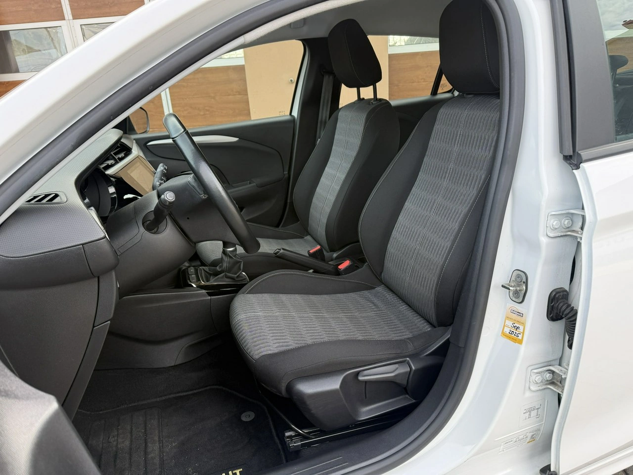 Opel Corsa - Zdjęcie 19