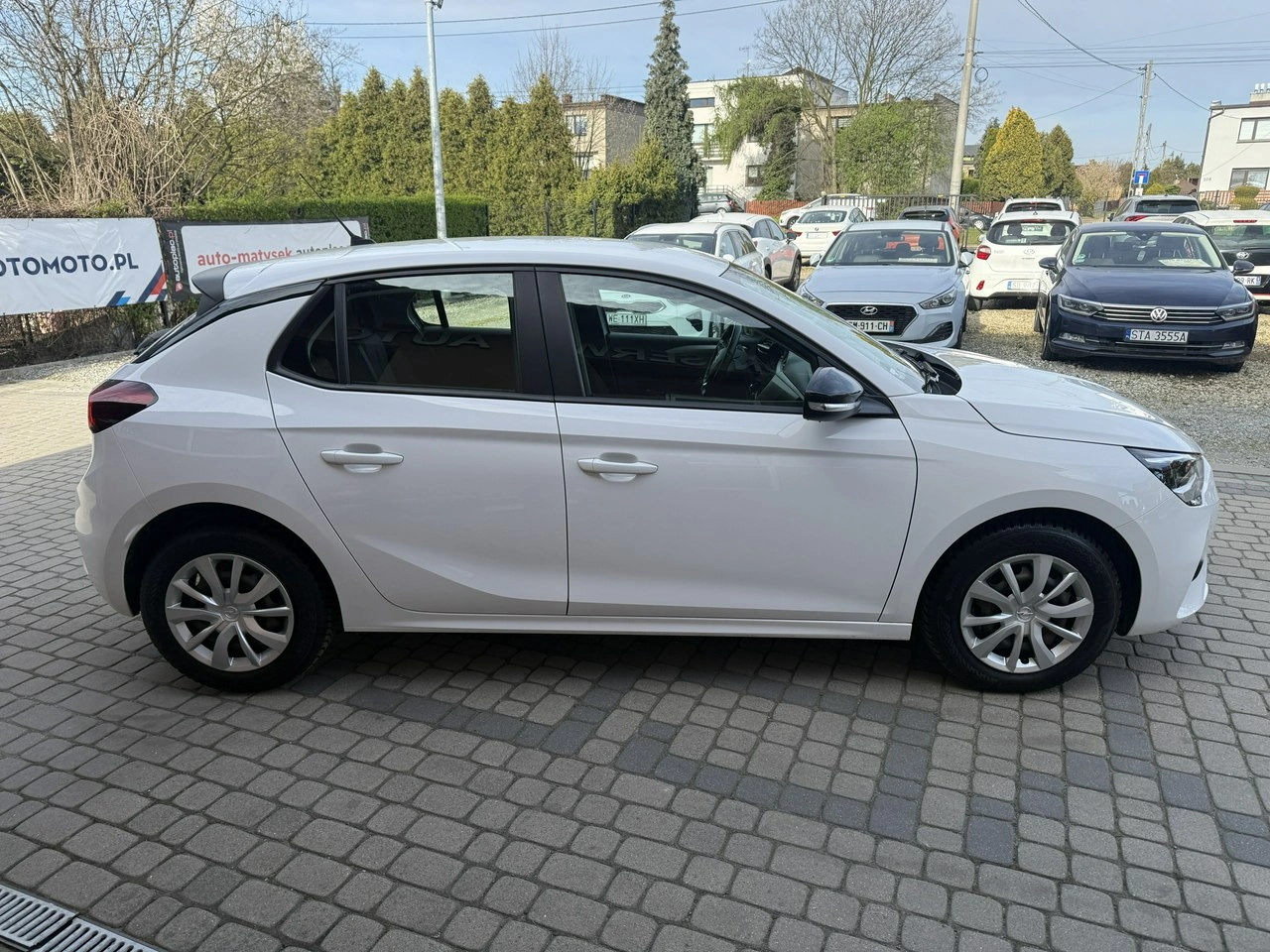 Opel Corsa - Zdjęcie 4
