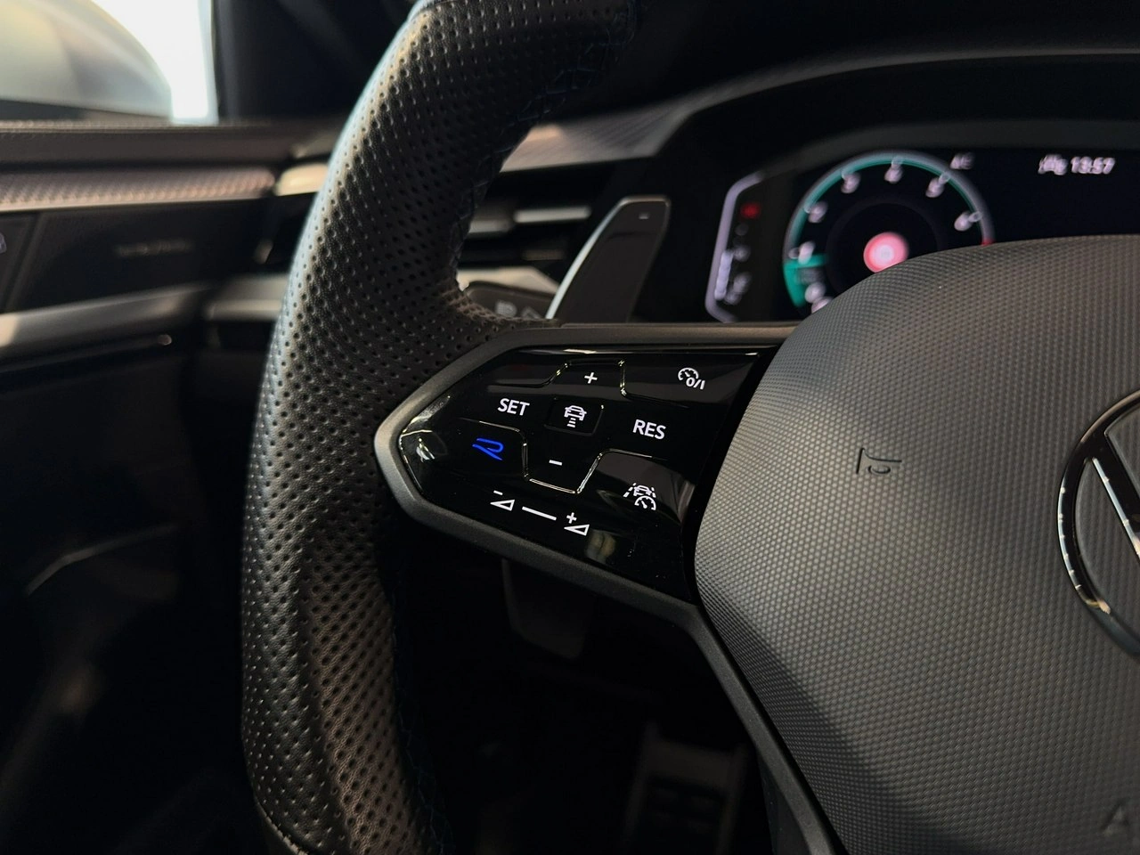 Volkswagen Arteon - Zdjęcie 26