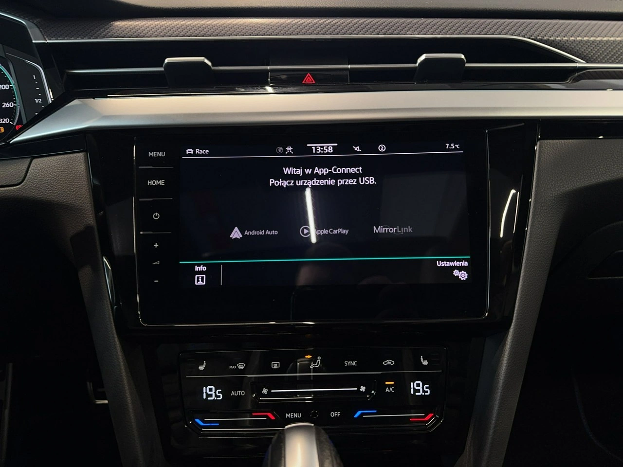 Volkswagen Arteon - Zdjęcie 33