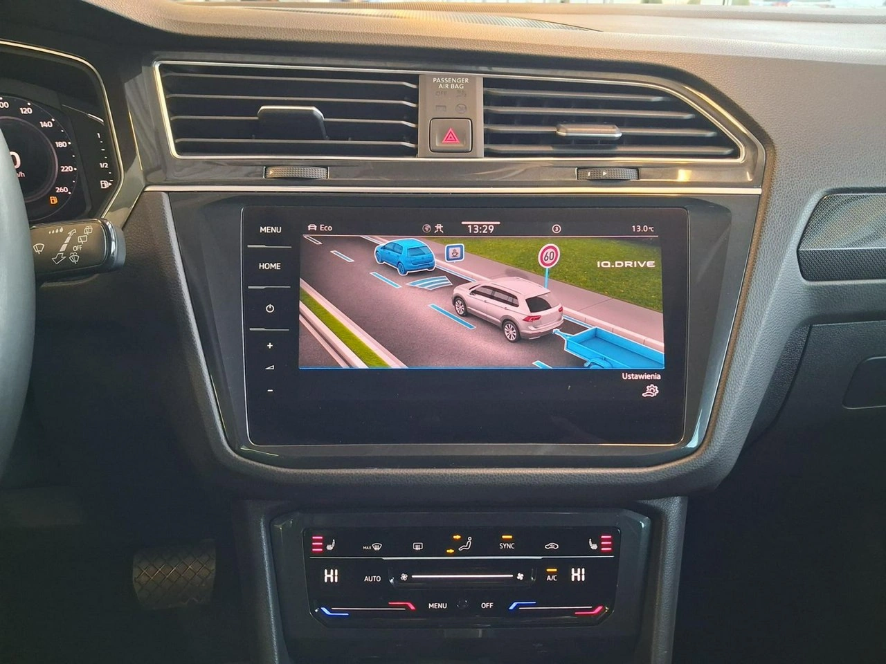 Volkswagen Tiguan - Zdjęcie 28