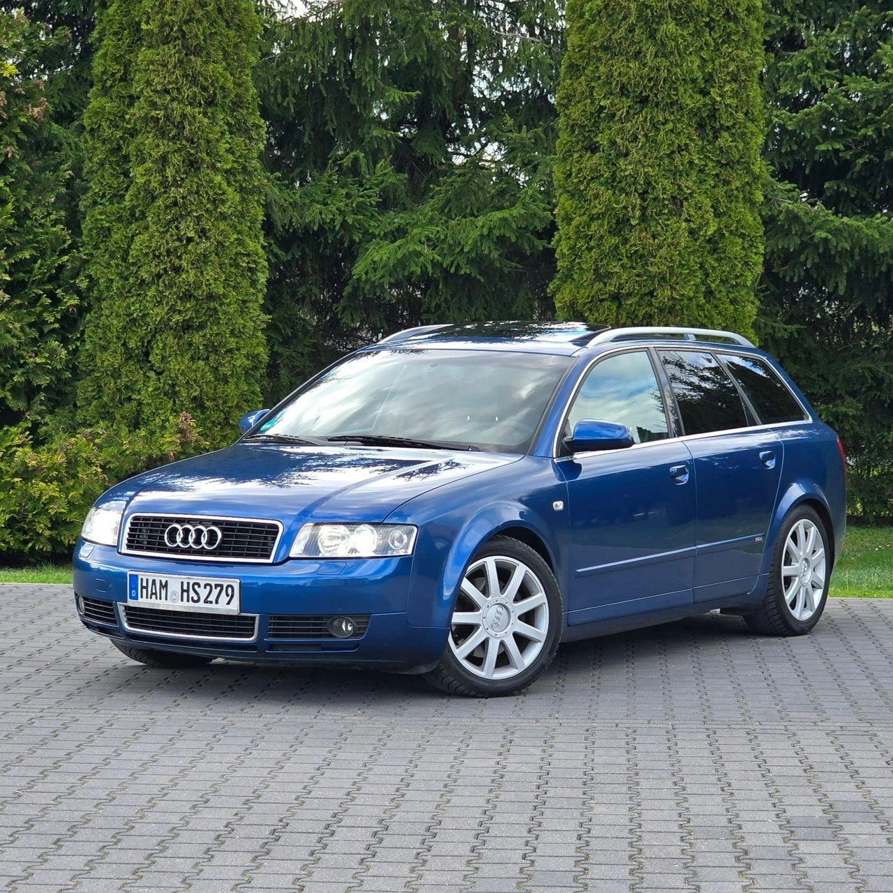 Audi A4 - Główne zdjęcie