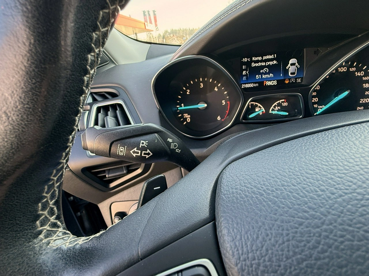 Ford Kuga - Zdjęcie 28