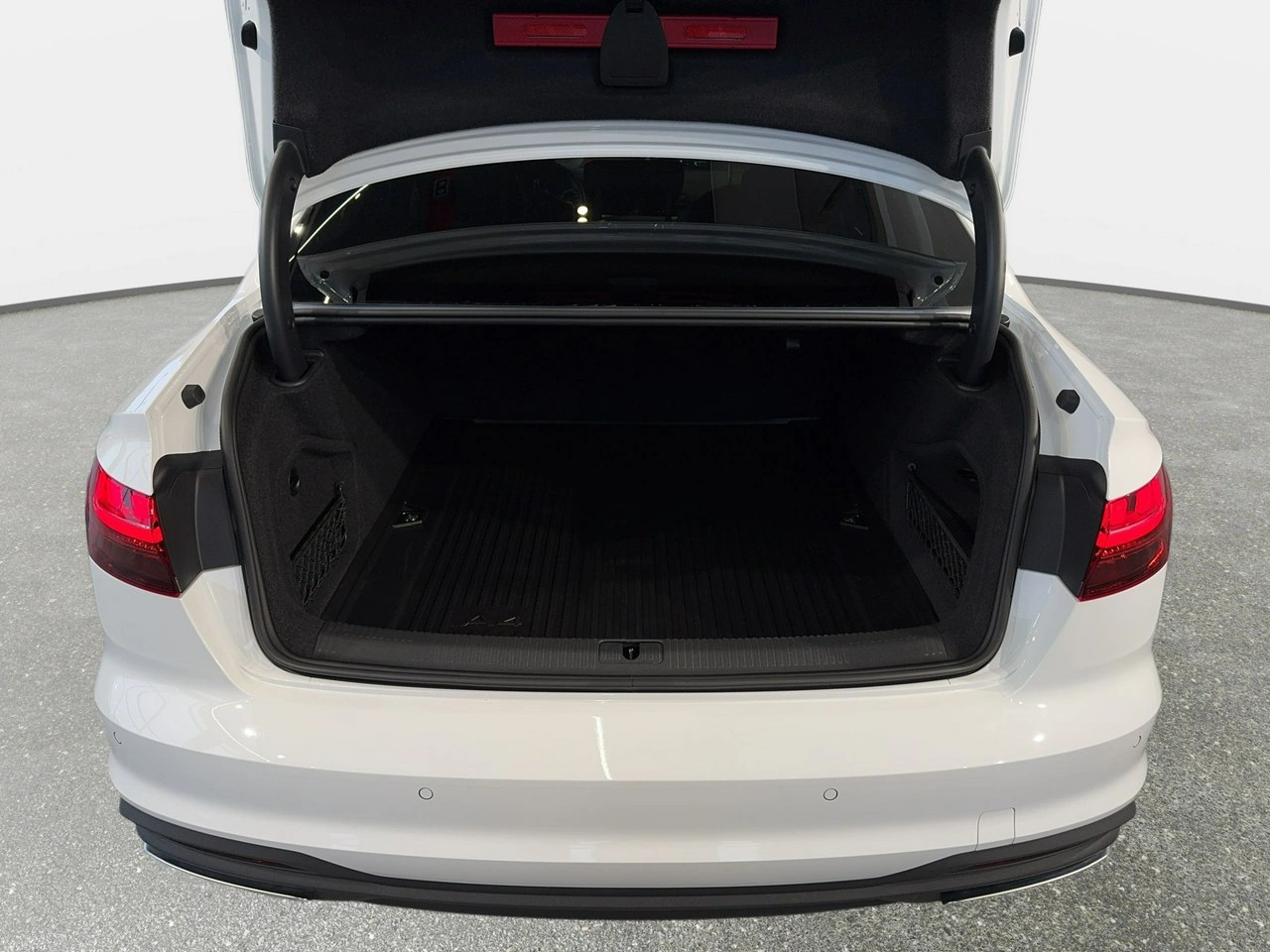 Audi A4 - Zdjęcie 13