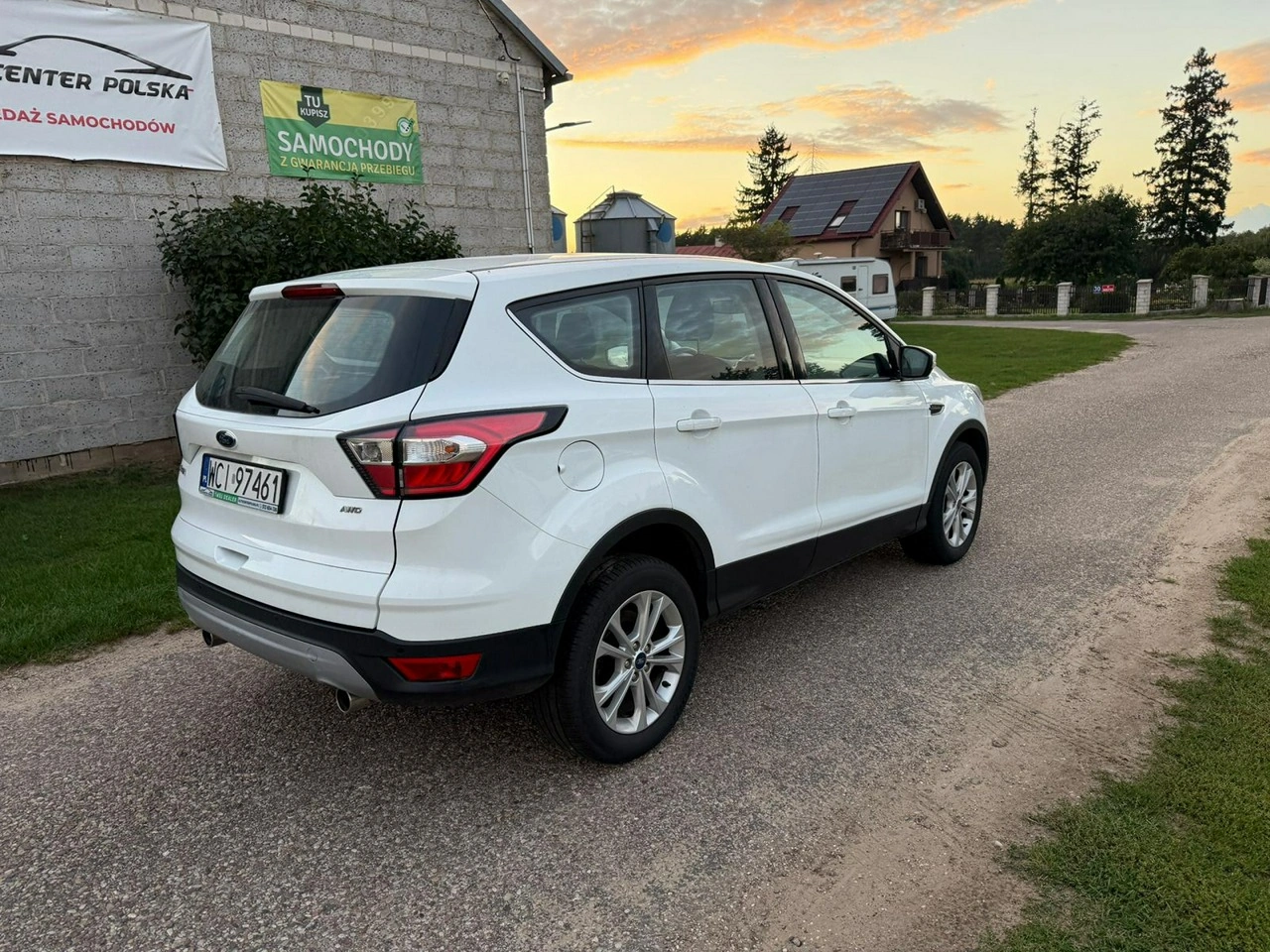 Ford Kuga - Zdjęcie 4