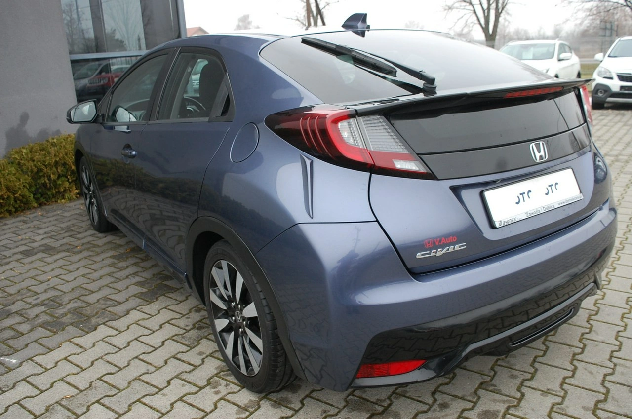 Honda Civic - Zdjęcie 11