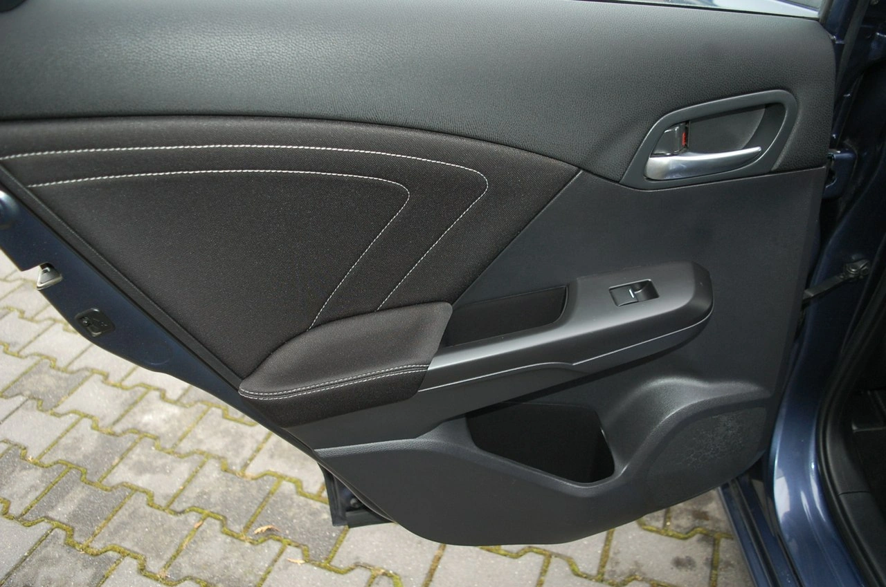 Honda Civic - Zdjęcie 28