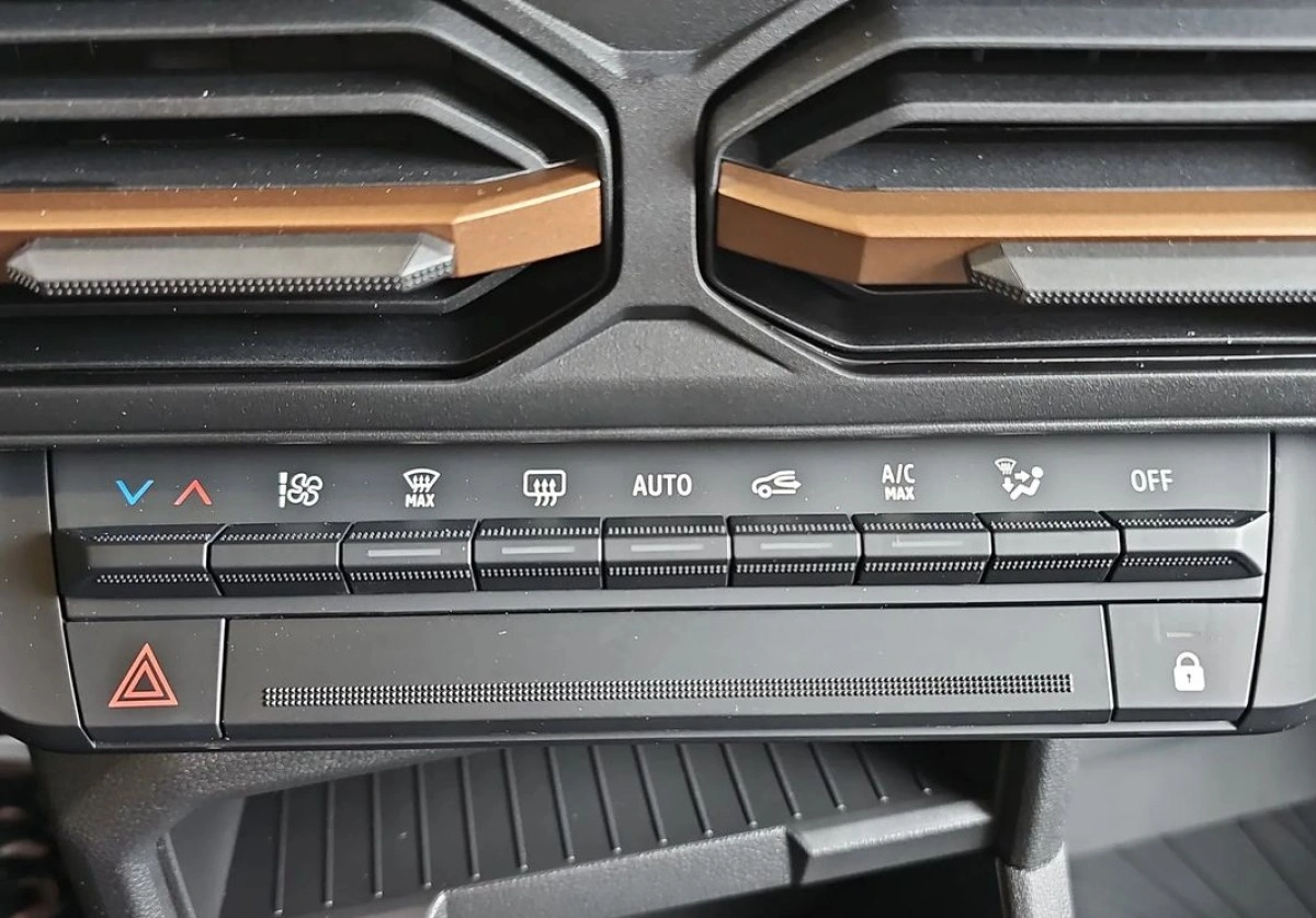 Dacia Duster - Zdjęcie 11