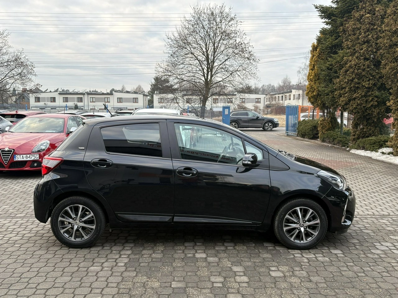 Toyota Yaris - Zdjęcie 4