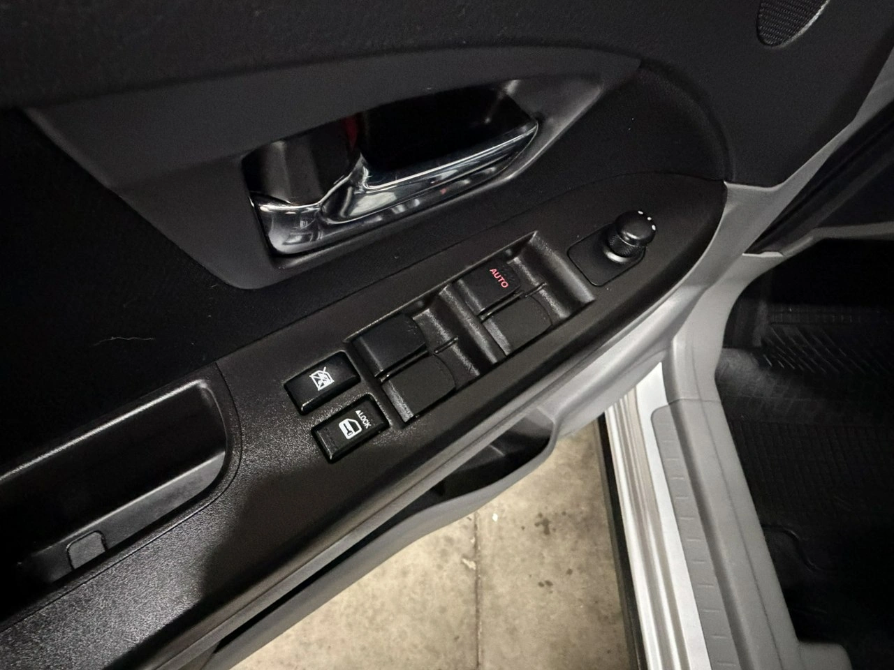 Suzuki SX4 - Zdjęcie 28