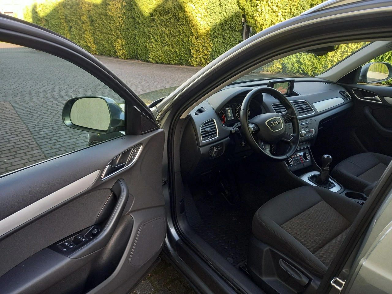 Audi Q3 - Zdjęcie 27