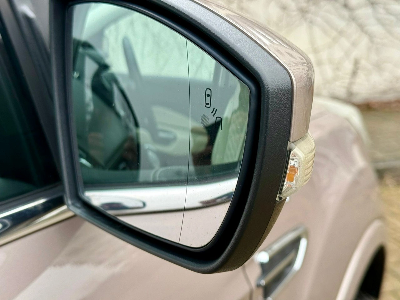 Ford Kuga - Zdjęcie 23