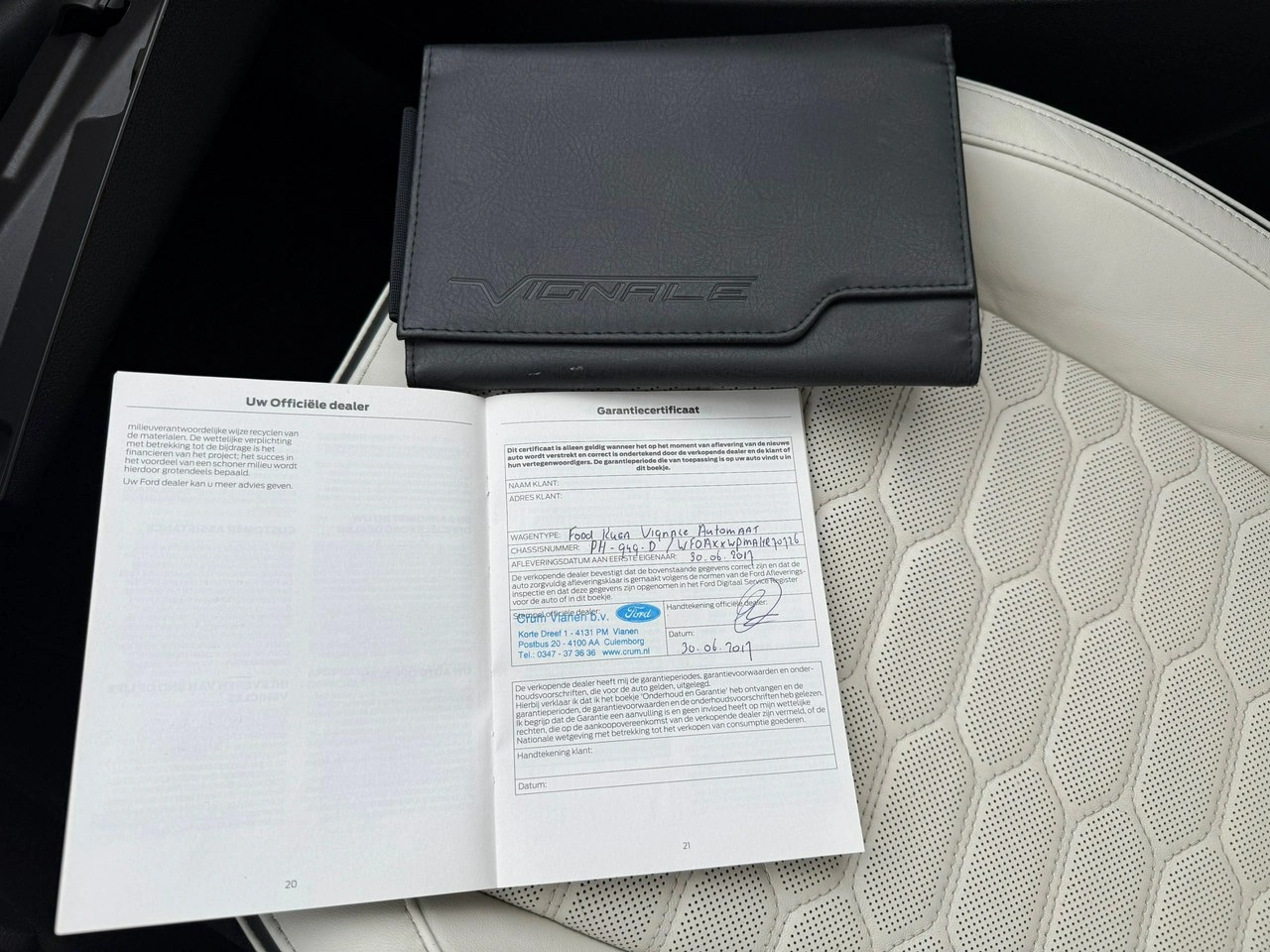 Ford Kuga - Zdjęcie 38