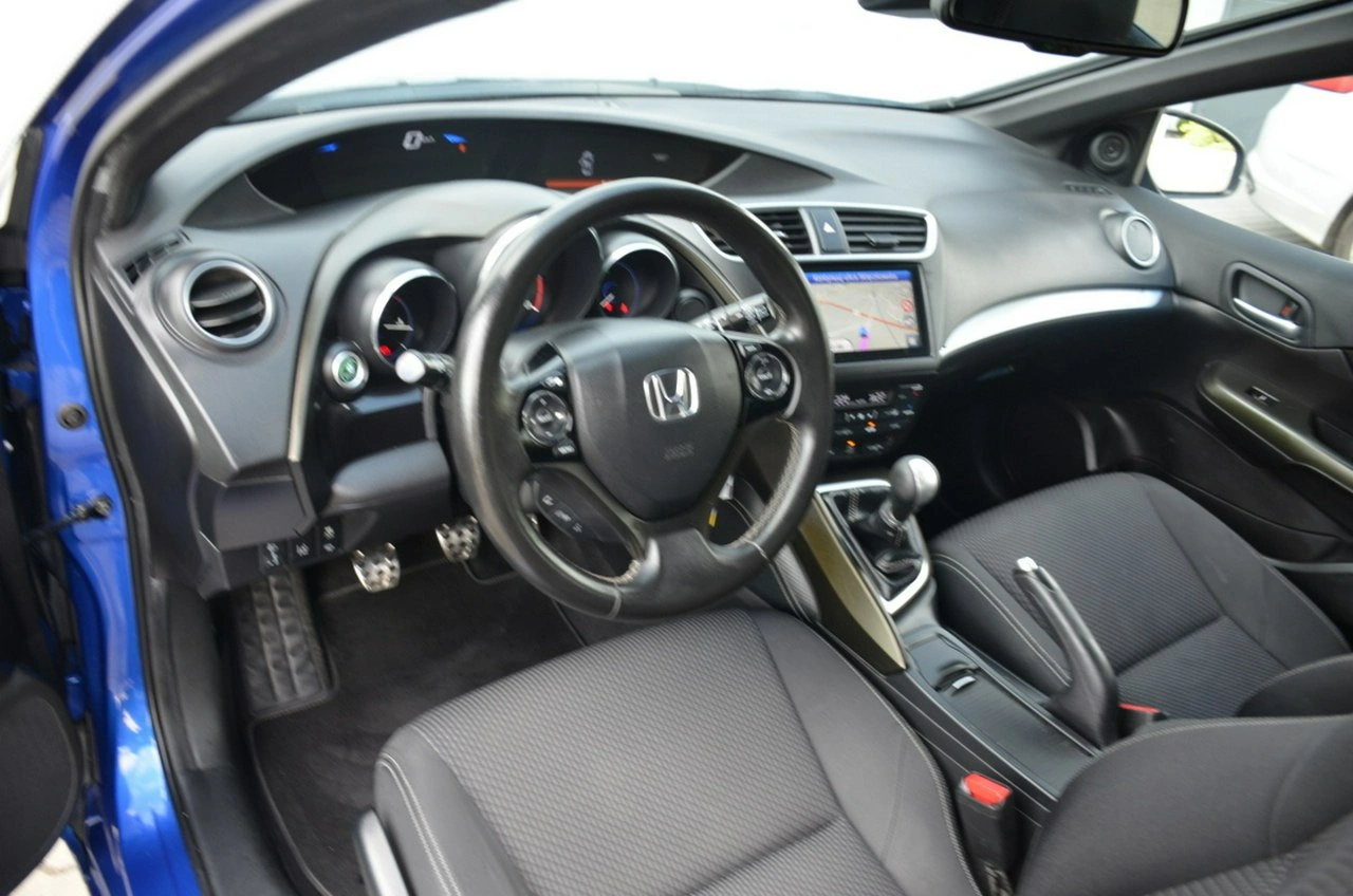 Honda Civic - Zdjęcie 23