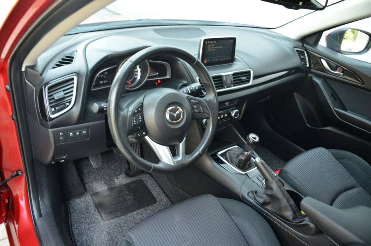 Mazda 3 - Zdjęcie 17
