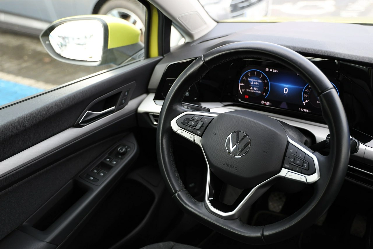 Volkswagen Golf - Zdjęcie 28