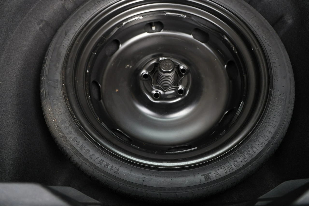 Volkswagen Golf - Zdjęcie 31