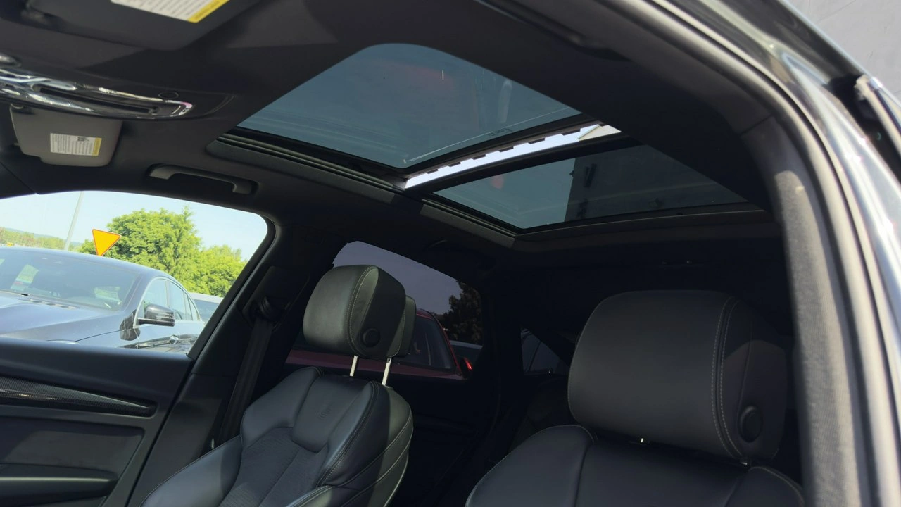 Audi SQ5 - Zdjęcie 19
