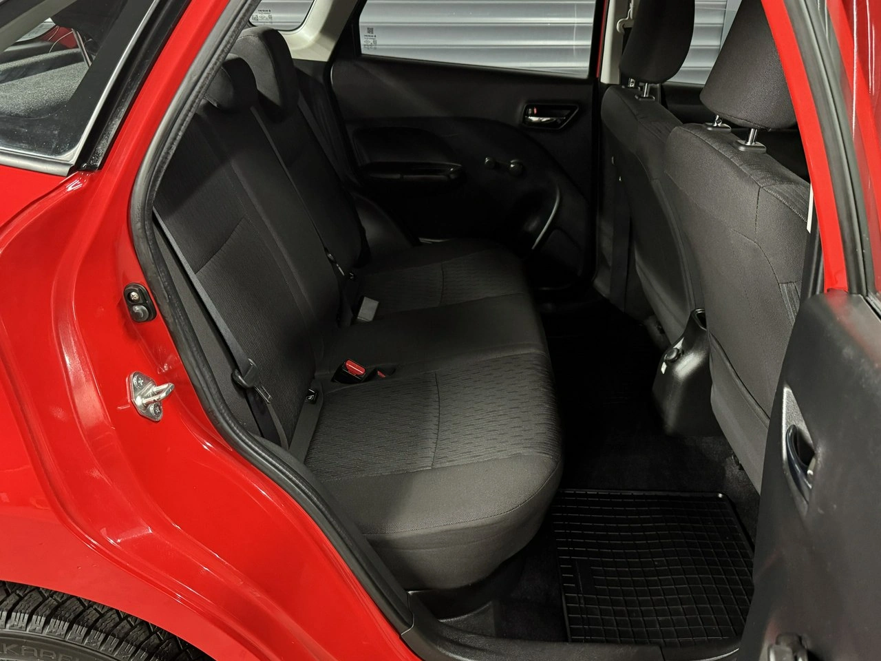 Suzuki Baleno - Zdjęcie 13