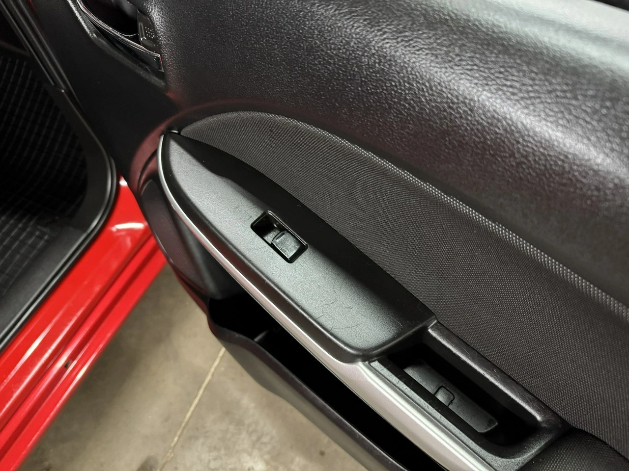 Suzuki Baleno - Zdjęcie 24