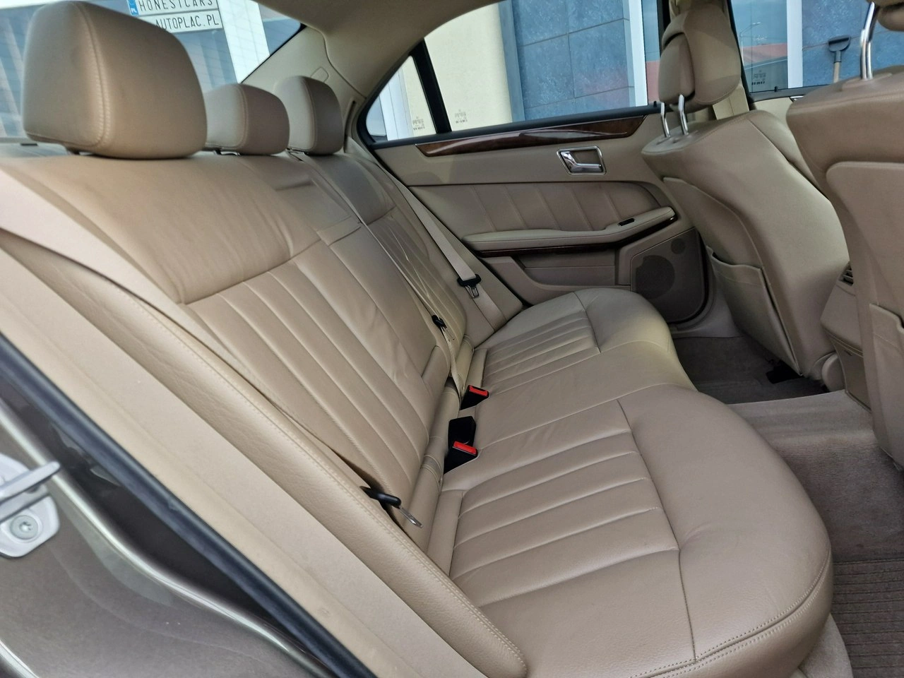 Mercedes E 250 - Zdjęcie 20