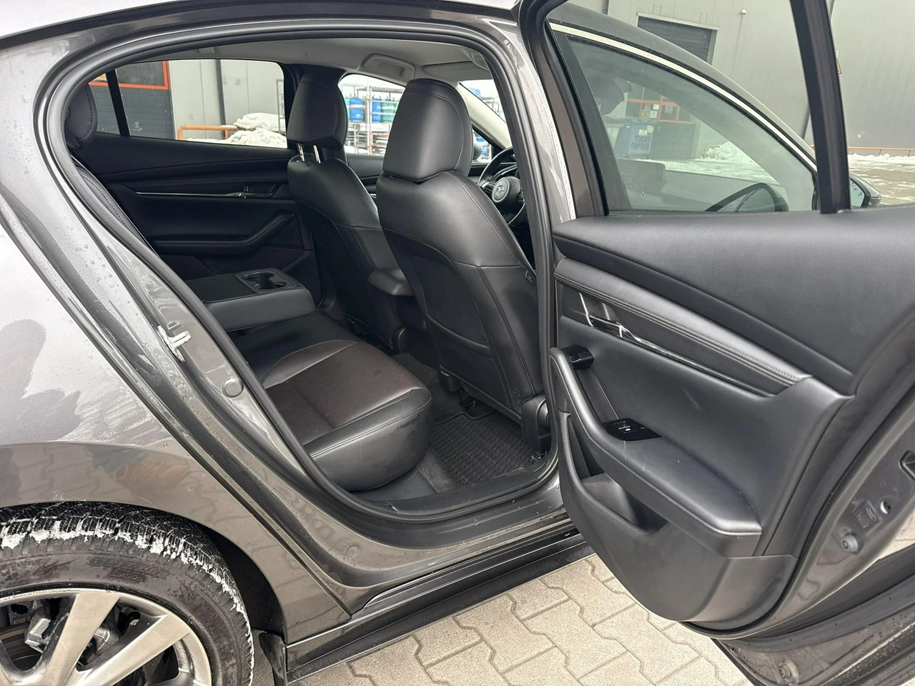 Mazda 3 - Zdjęcie 16