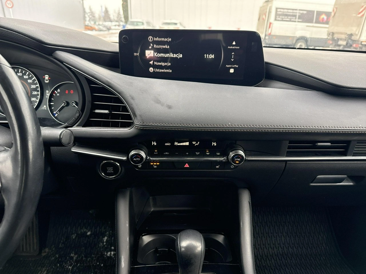 Mazda 3 - Zdjęcie 22