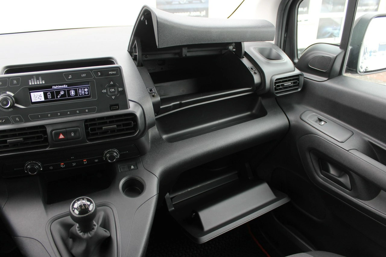 Toyota Proace City Verso - Zdjęcie 22