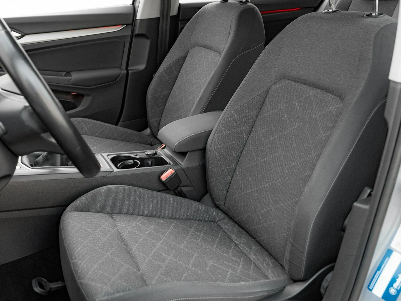 Volkswagen Golf - Zdjęcie 13