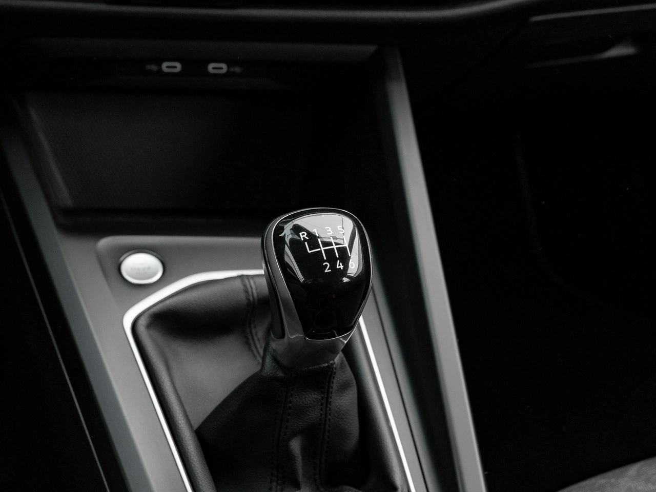 Volkswagen Golf - Zdjęcie 17