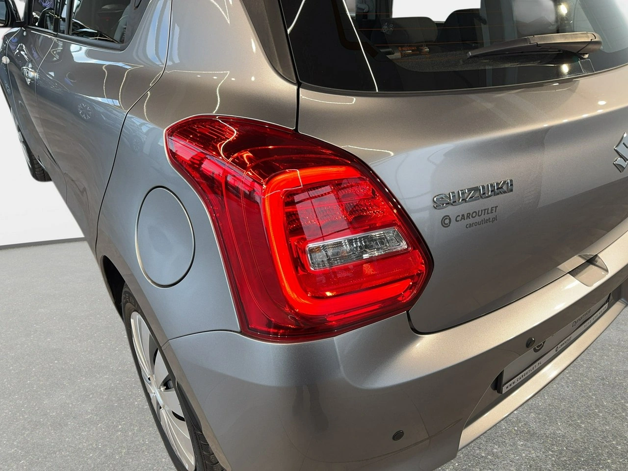 Suzuki Swift - Zdjęcie 10