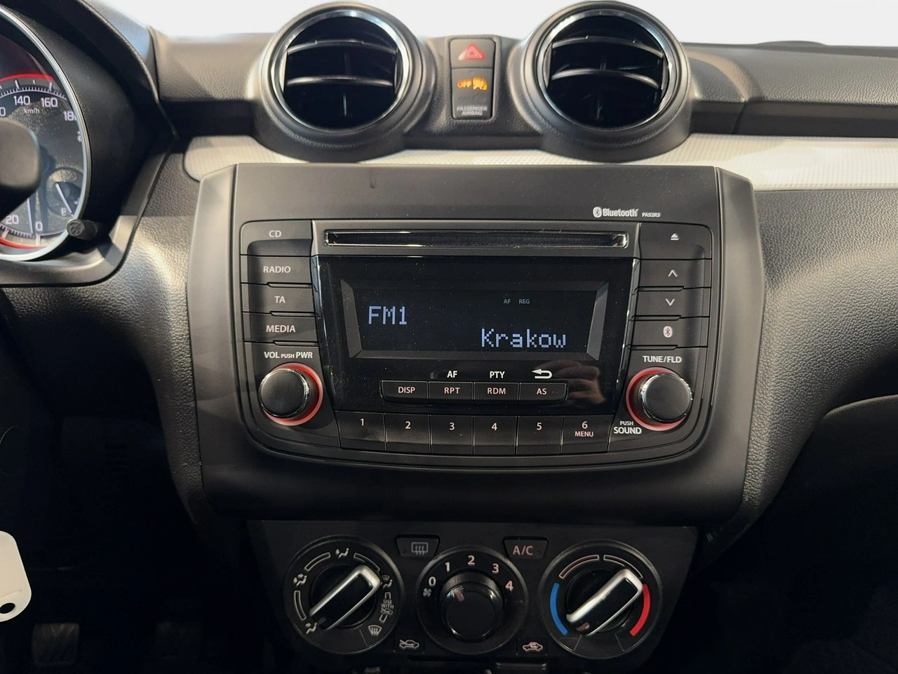 Suzuki Swift - Zdjęcie 21