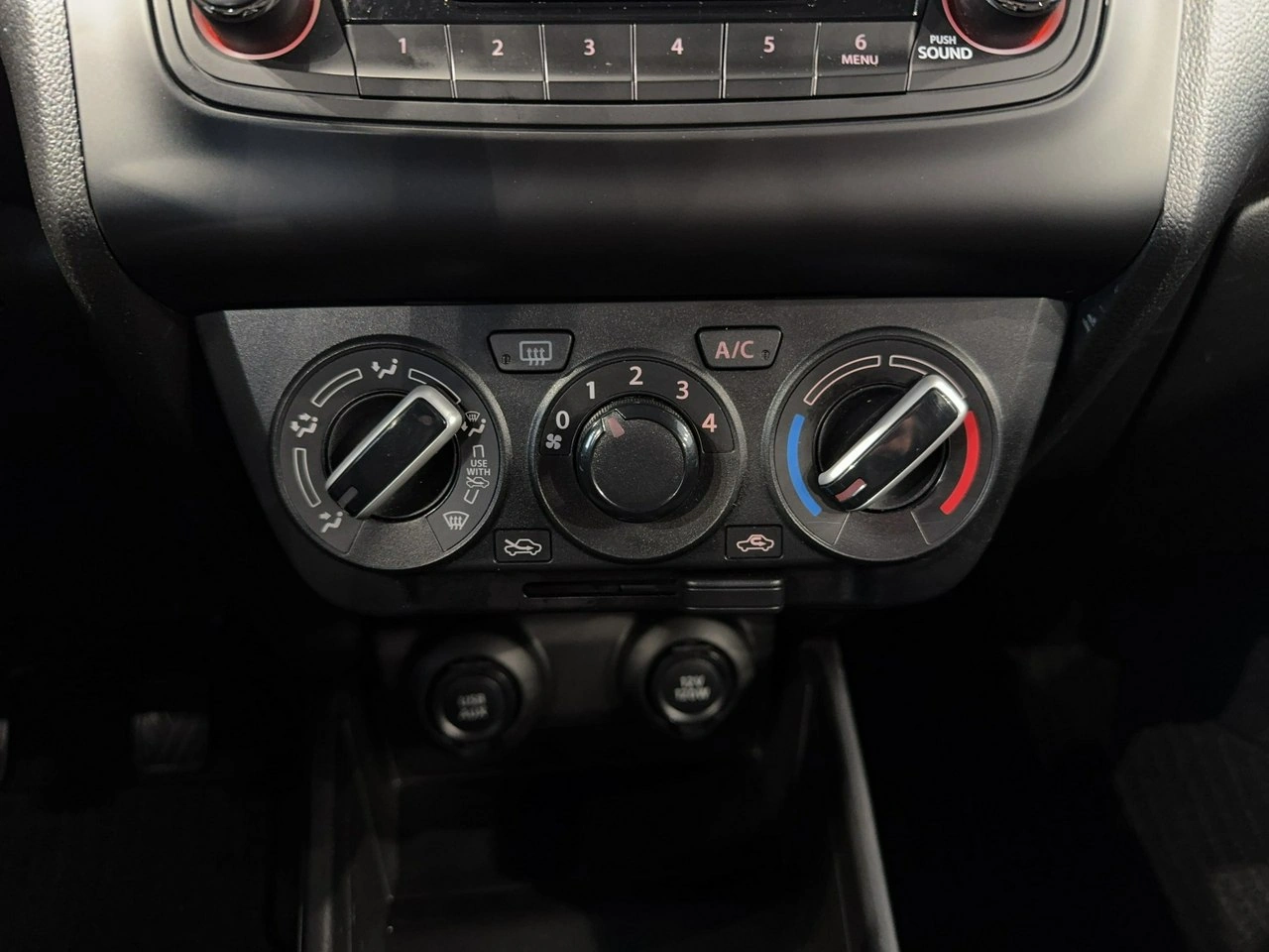 Suzuki Swift - Zdjęcie 22