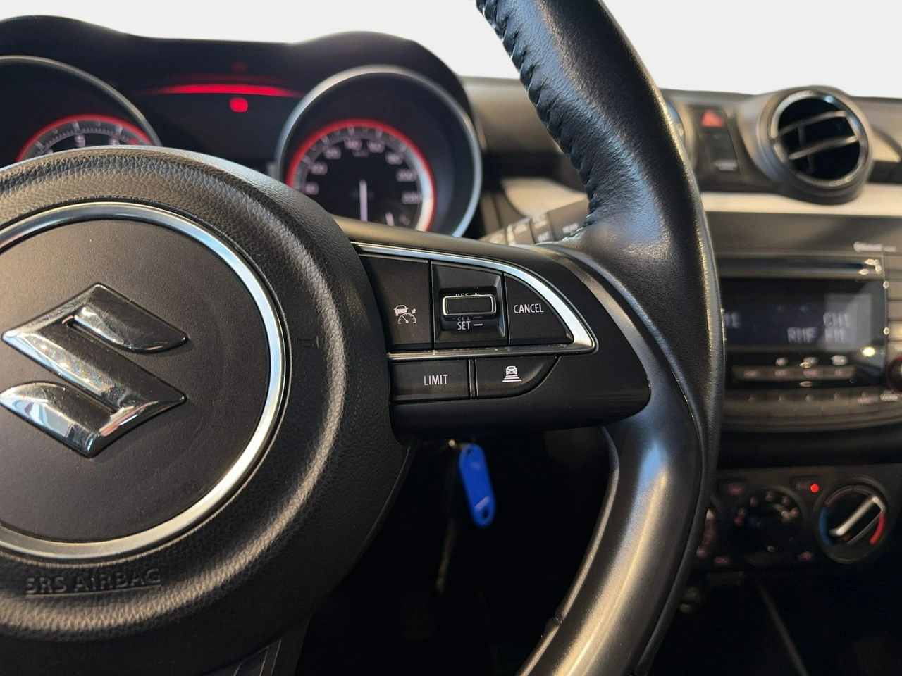 Suzuki Swift - Zdjęcie 19