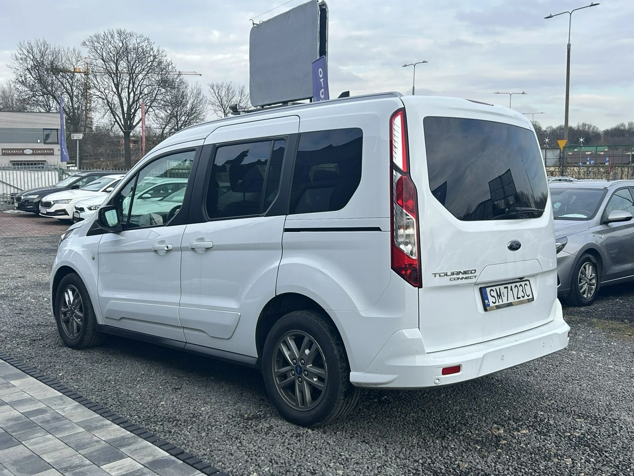 Ford Tourneo Connect - Zdjęcie 3
