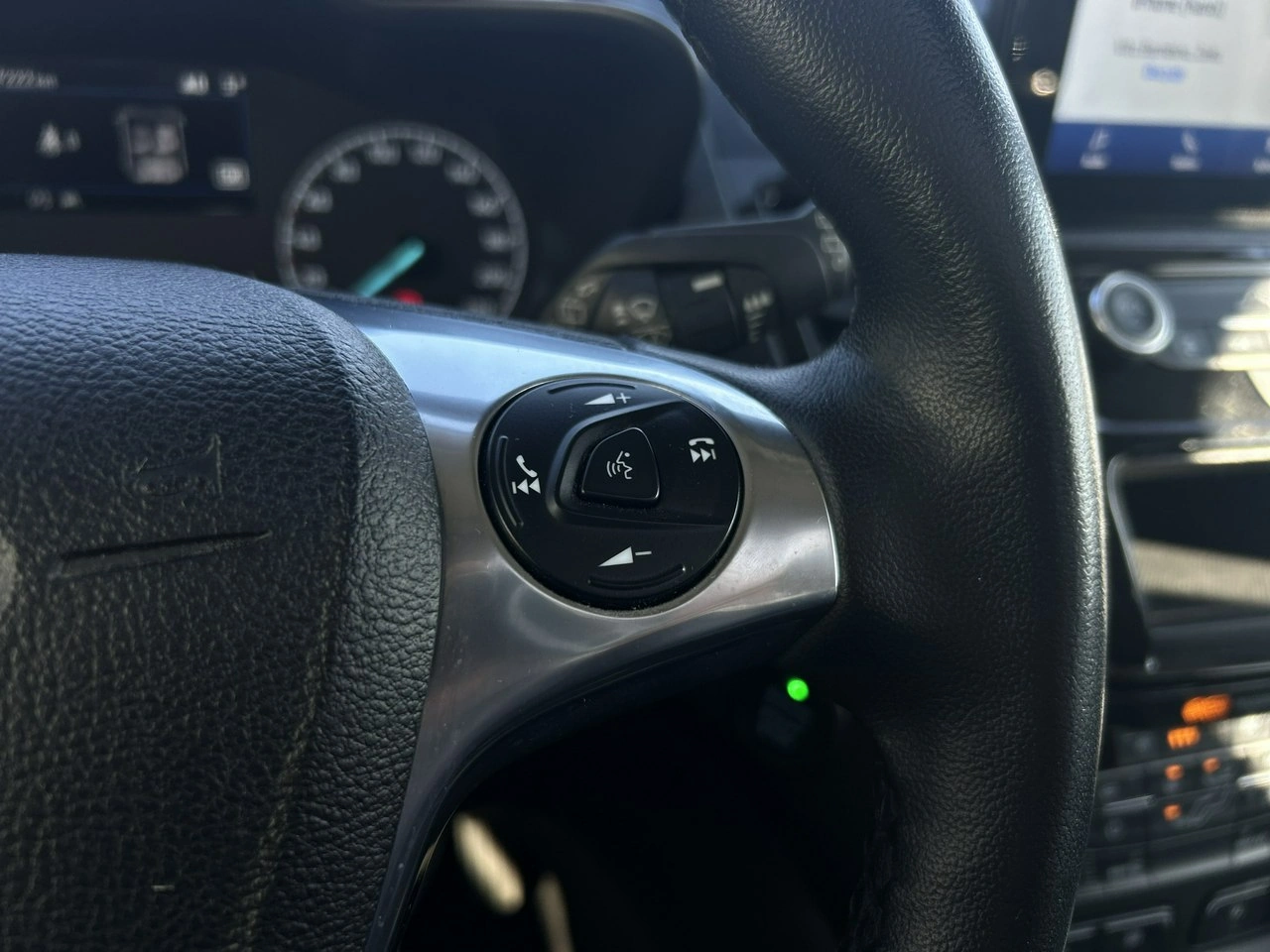 Ford Tourneo Connect - Zdjęcie 19