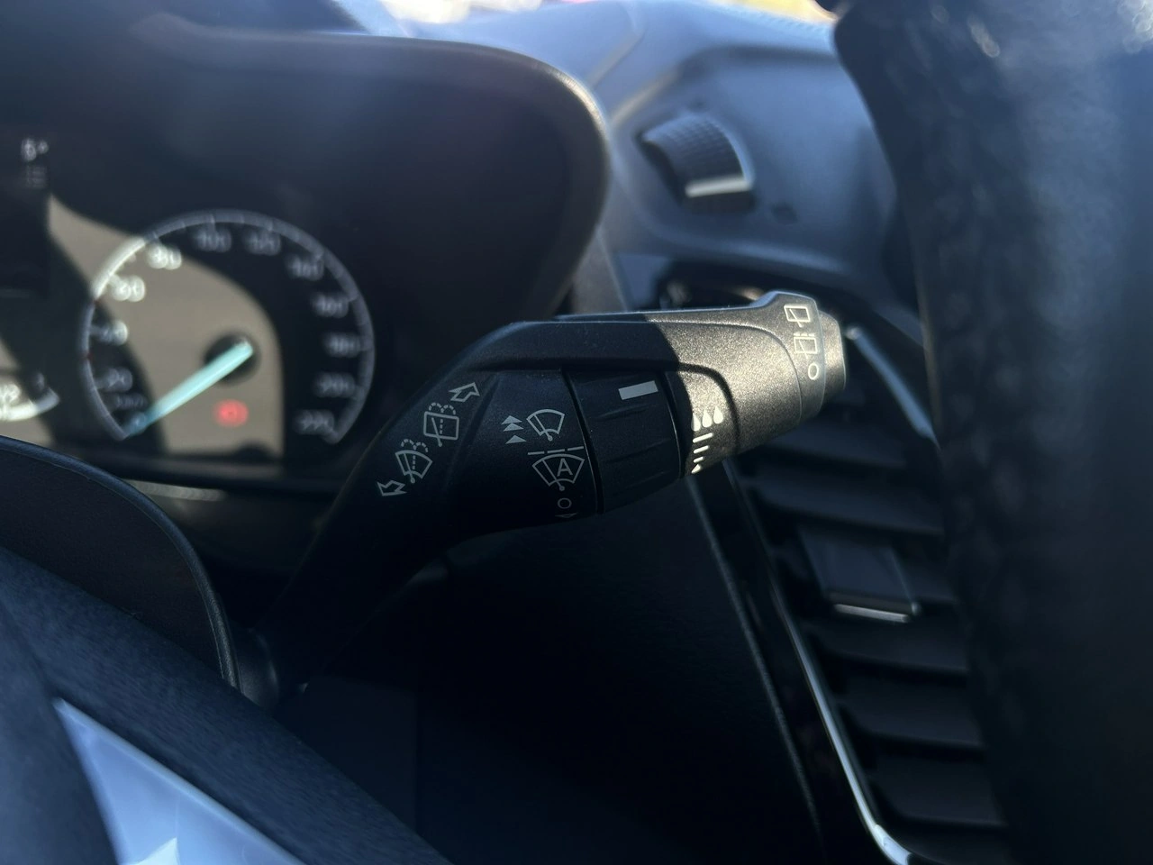 Ford Tourneo Connect - Zdjęcie 22