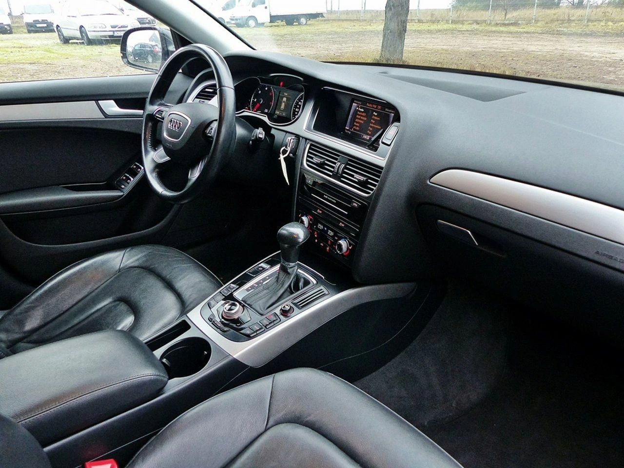 Audi A4 - Zdjęcie 22