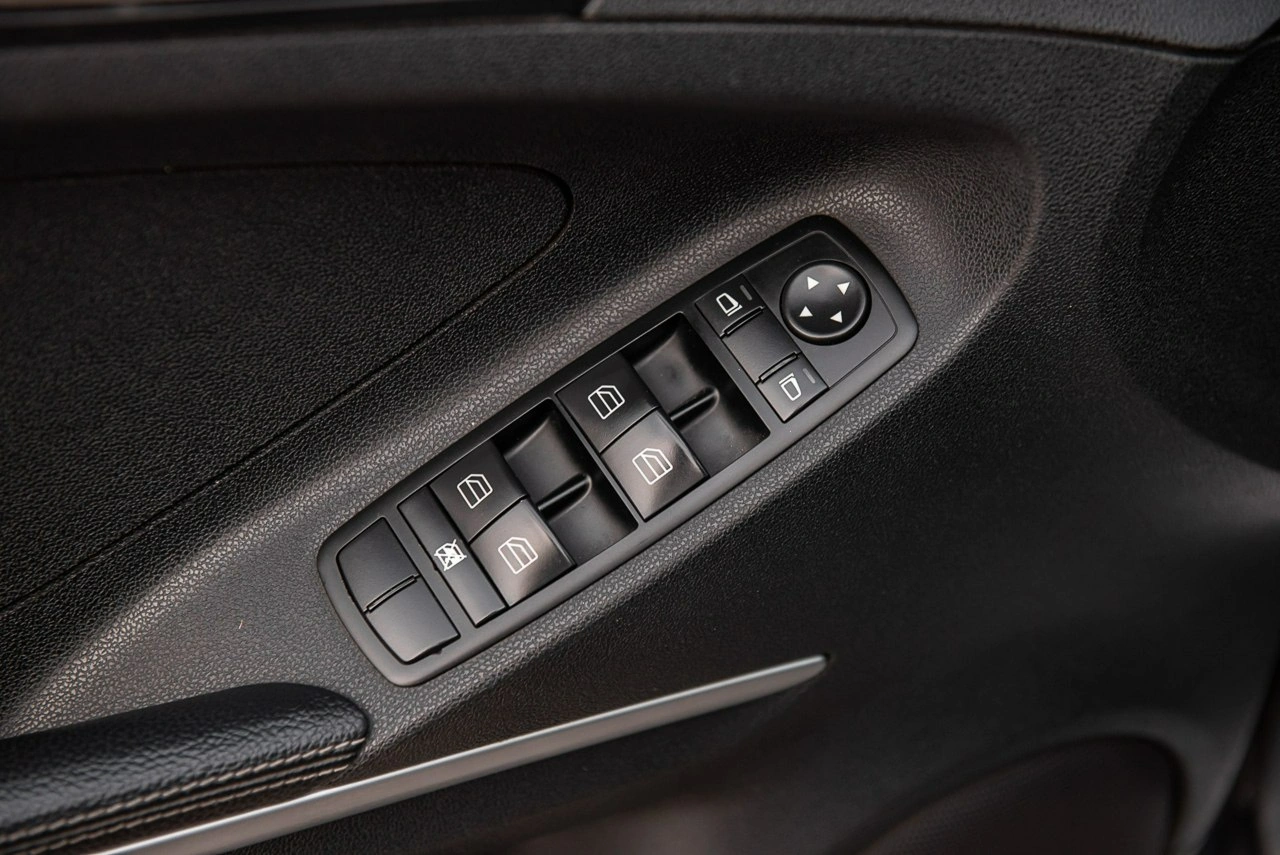 Mercedes ML 420 - Zdjęcie 20