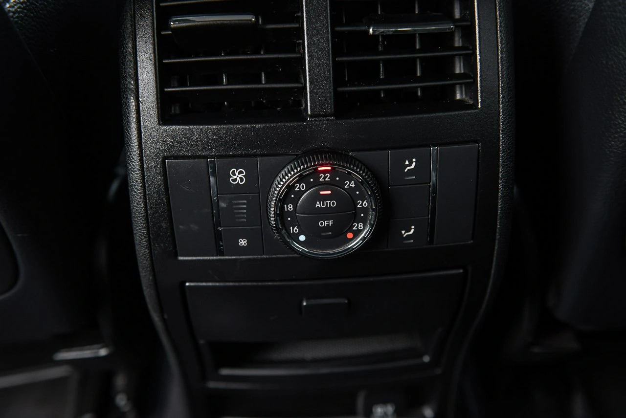 Mercedes ML 420 - Zdjęcie 21