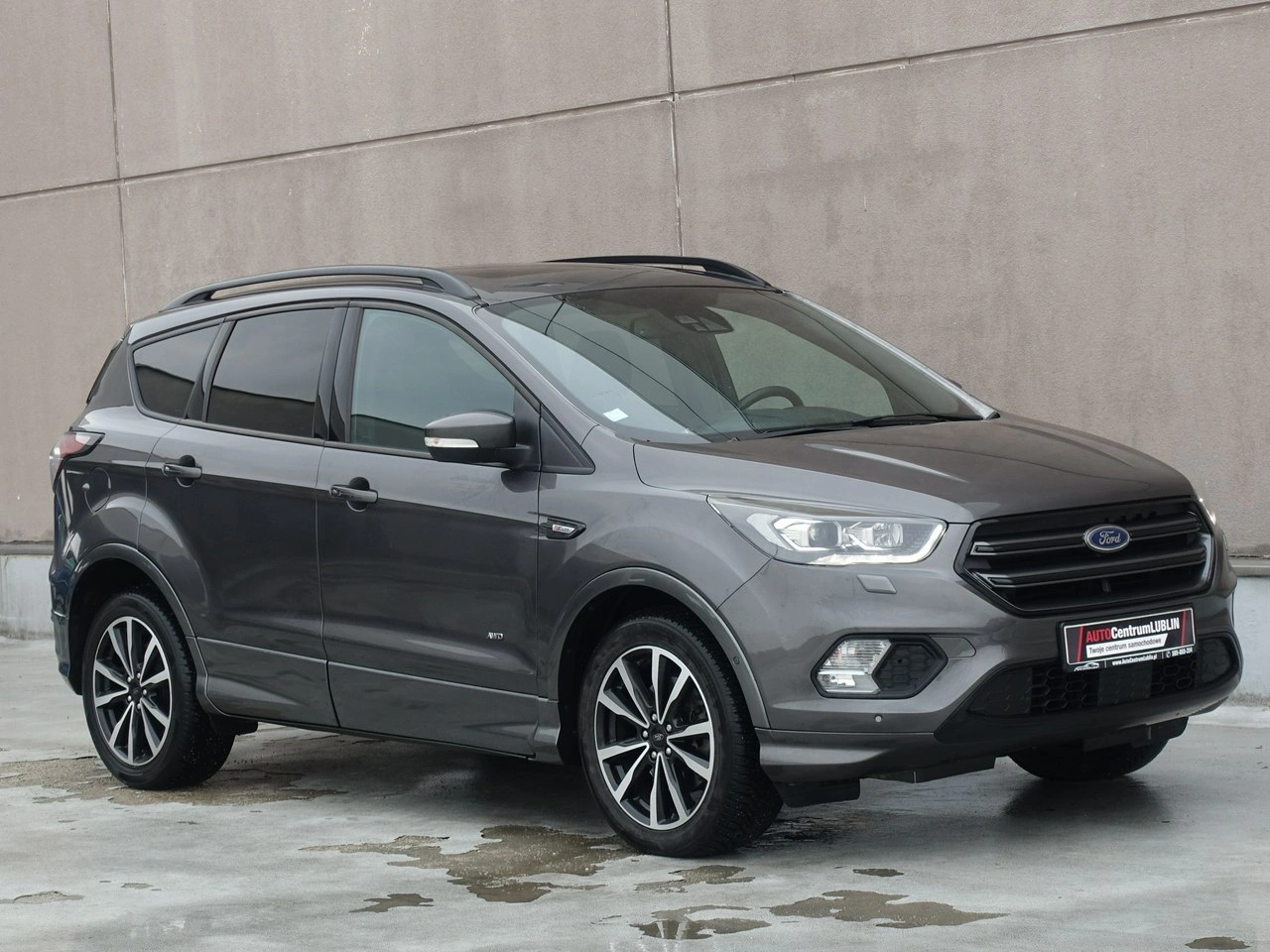 Ford Kuga - Zdjęcie 1
