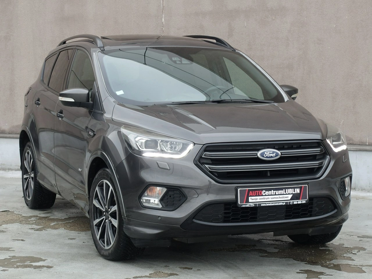 Ford Kuga - Główne zdjęcie