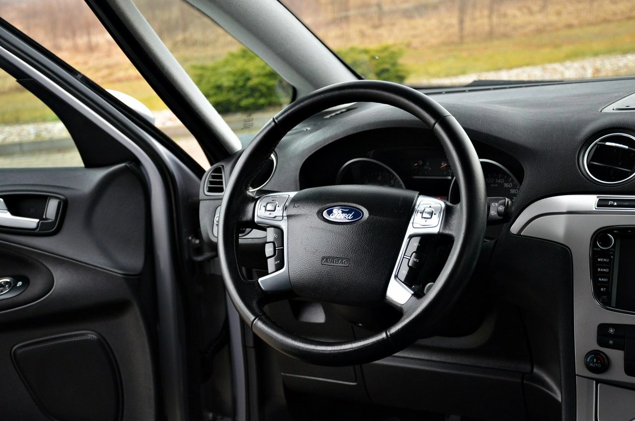 Ford S-Max - Zdjęcie 22