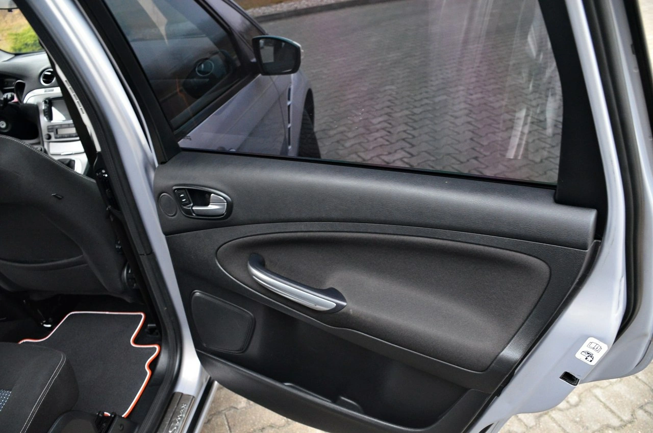 Ford S-Max - Zdjęcie 24