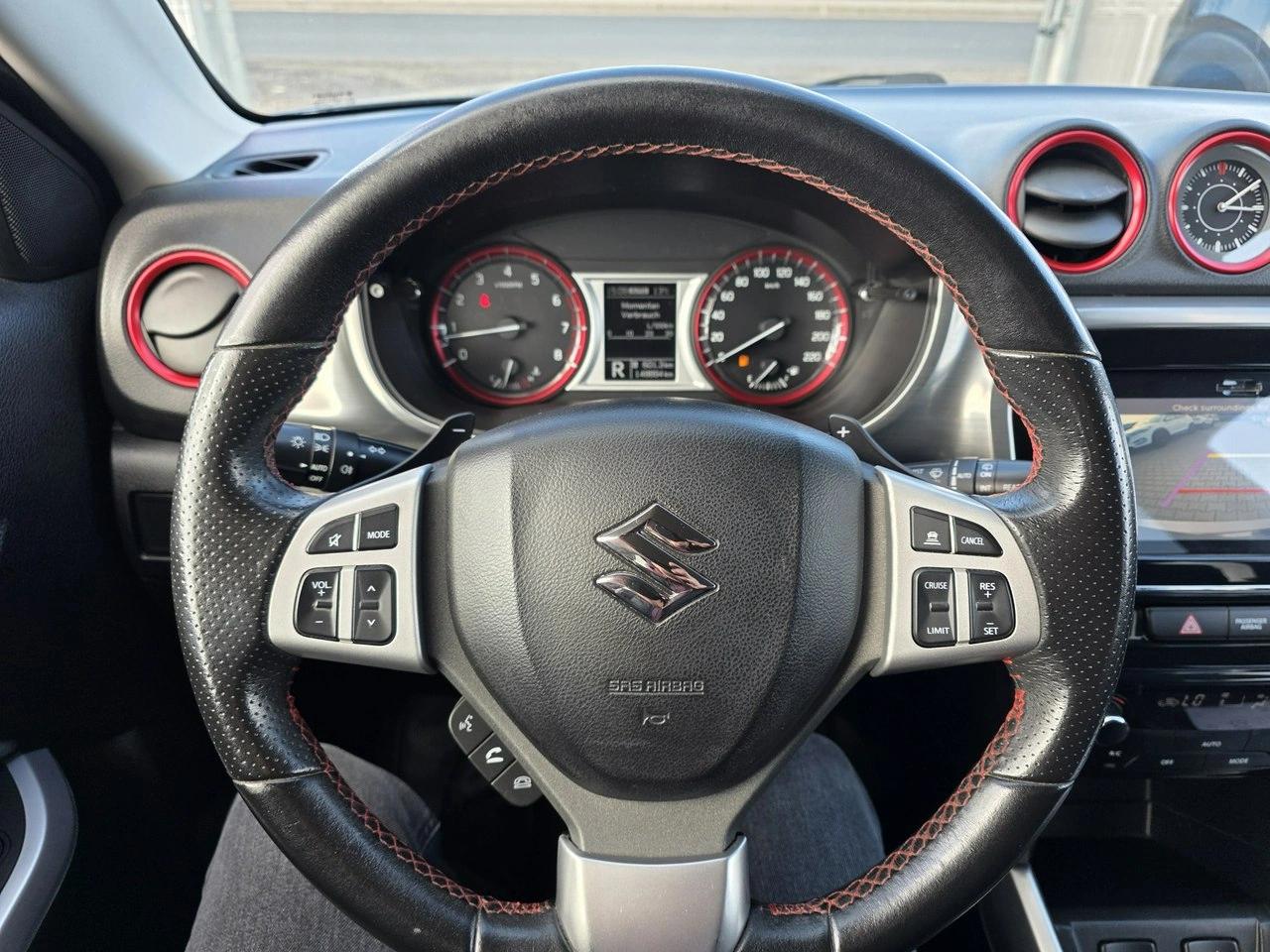 Suzuki Vitara - Zdjęcie 13